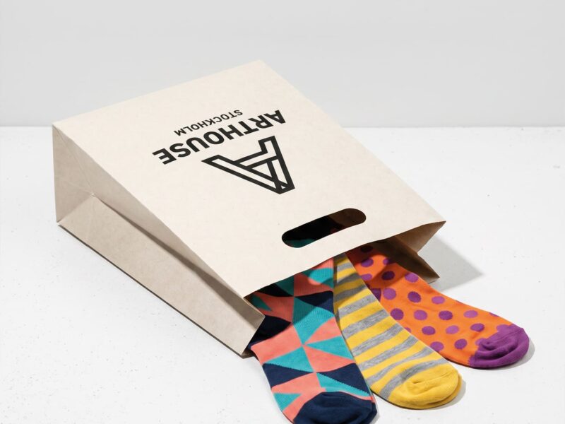 Art Paper Lyxpåse med stansade handtag | Egen design & tryck - Enklapack.se